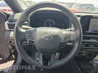 2025 Toyota Camry SE - miniatura 16