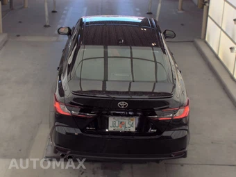 2025 Toyota Camry SE - miniatura 6
