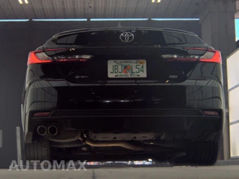 2025 Toyota Camry SE - miniatura 7
