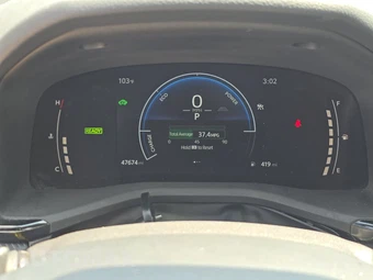 2025 Toyota Camry SE - miniatura 12
