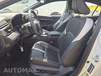 2025 Toyota Camry SE - miniatura 7
