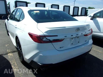2025 Toyota Camry SE - miniatura 16