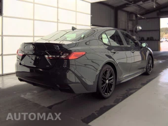 2025 Toyota Camry SE - miniatura 4