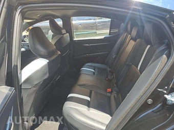 2025 Toyota Camry SE - miniatura 13