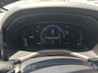 2025 Toyota Camry SE - miniatura 9