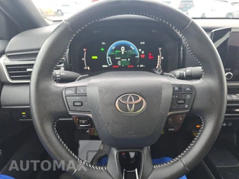 2025 Toyota Camry SE - miniatura 10