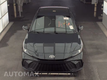 2025 Toyota Camry SE - miniatura 2