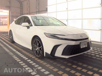 2025 Toyota Camry SE - miniatura 3