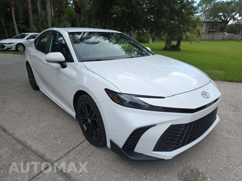 2025 Toyota Camry SE - miniatura 4