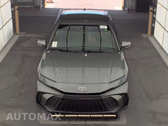 2025 Toyota Camry SE - miniatura 2