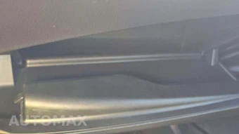 2025 Toyota Camry SE - miniatura 28
