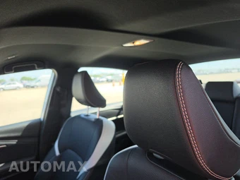 2025 Toyota Camry SE - miniatura 20