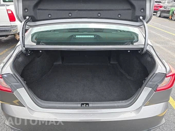 2025 Toyota Camry SE - miniatura 23