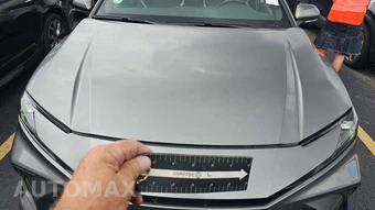 2025 Toyota Camry SE - miniatura 30