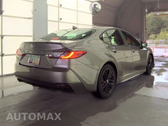 2025 Toyota Camry SE - miniatura 5