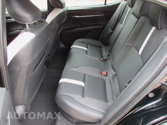 2025 Toyota Camry SE - miniatura 14