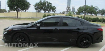 2025 Toyota Camry SE - miniatura 5