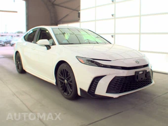 2025 Toyota Camry SE - miniatura 3