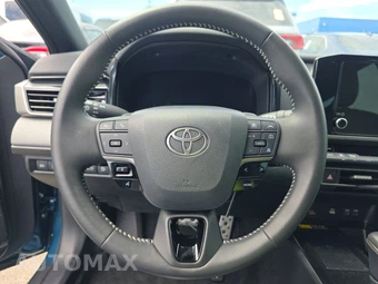 2025 Toyota Camry SE - miniatura 10