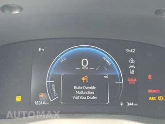 2025 Toyota Camry SE - miniatura 12