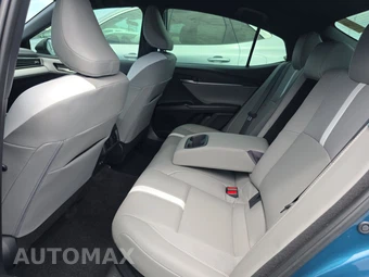 2025 Toyota Camry SE - miniatura 13