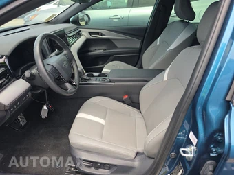 2025 Toyota Camry SE - miniatura 7