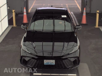 2025 Toyota Camry SE – miniatura 2