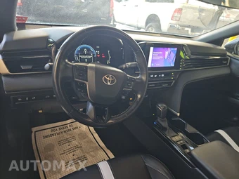 2025 Toyota Camry SE - miniatura 11