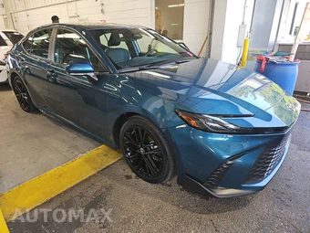 2025 Toyota Camry SE - miniatura 3