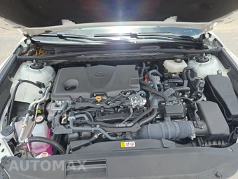 2025 Toyota Camry SE - miniatura 15