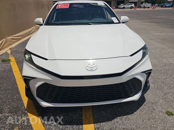 2025 Toyota Camry SE - miniatura 2