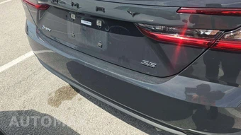 2025 Toyota Camry SE - miniatura 30