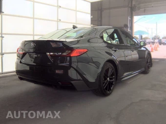 2025 Toyota Camry SE - miniatura 5