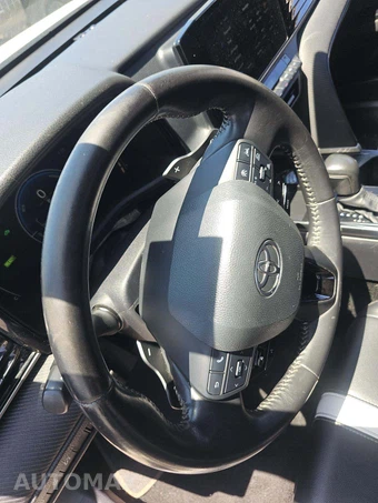 2025 Toyota Camry SE - miniatura 21