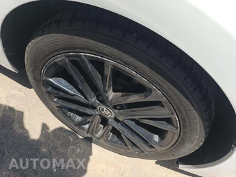 2025 Toyota Camry SE - miniatura 23