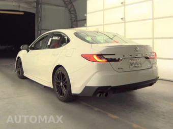 2025 Toyota Camry SE - miniatura 8