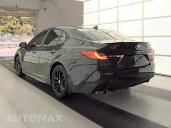 2025 Toyota Camry SE - miniatura 6