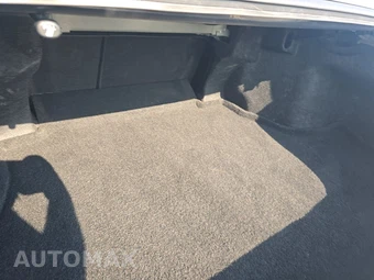 2025 Toyota Camry SE - miniatura 17