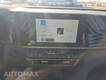 2025 Toyota Camry SE – miniatura 11