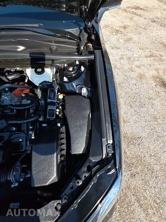 2025 Toyota Camry SE – miniatura 30