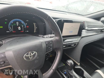 2025 Toyota Camry SE - miniatura 11