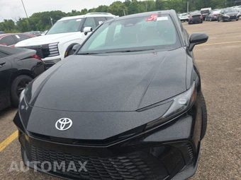 2025 Toyota Camry SE - miniatura 2