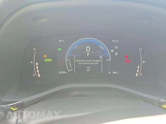2025 Toyota Camry SE - miniatura 9
