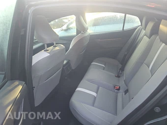 2025 Toyota Camry SE - miniatura 13