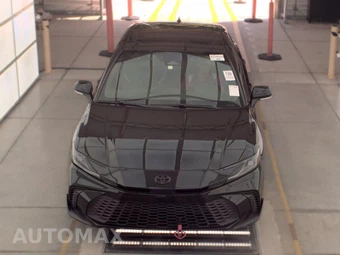 2025 Toyota Camry SE - miniatura 2
