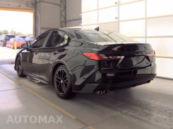 2025 Toyota Camry SE - miniatura 6