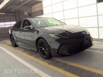 2025 Toyota Camry SE - miniatura 3