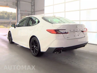 2025 Toyota Camry SE - miniatura 8