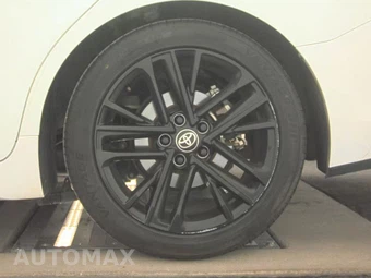2025 Toyota Camry SE - miniatura 12