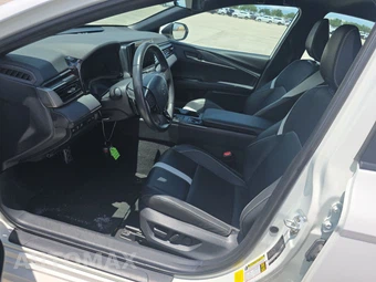 2025 Toyota Camry SE - miniatura 13